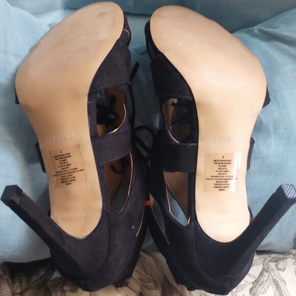 Express micro suede shoes, black size 8 heels! New unboxed! - Picture 6 of 7